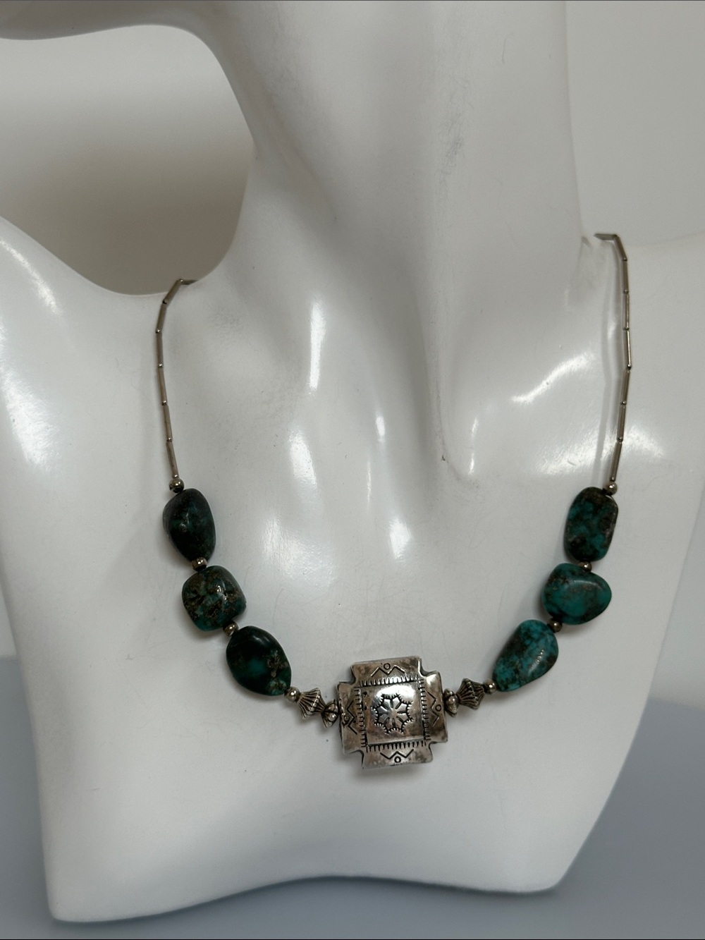 NAVAJO 925 Sterling Silver Turquoise Bead Necklace